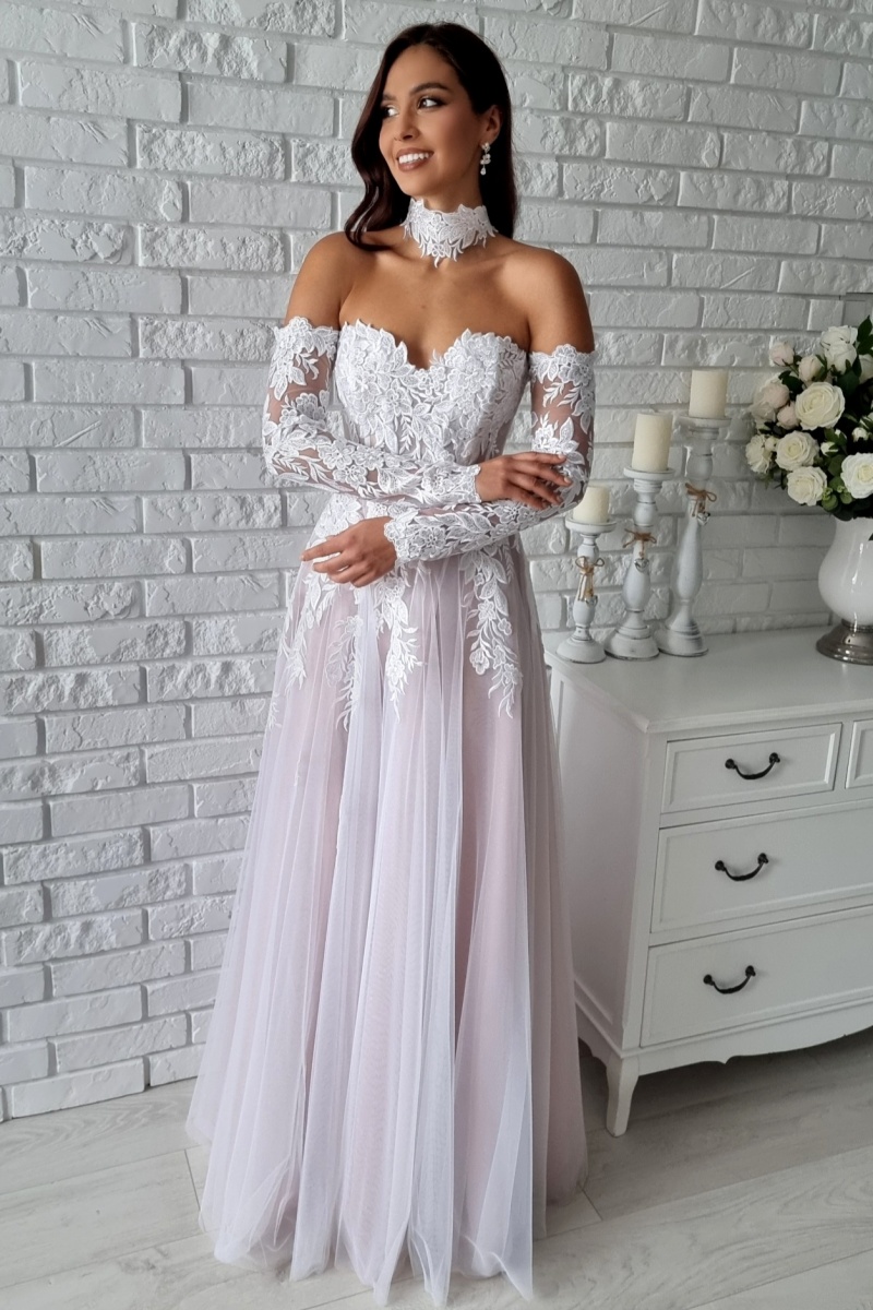 MODEL 1066 + rękawy z koronki