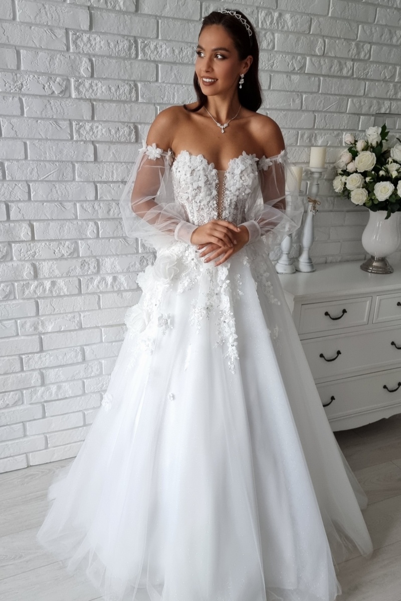 MODEL 1070 + rękawy tiulowe